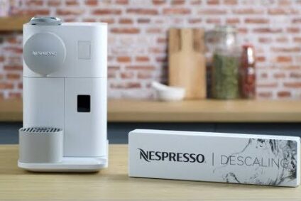Wie oft sollte ich meine Nespresso-Maschine entkalken?