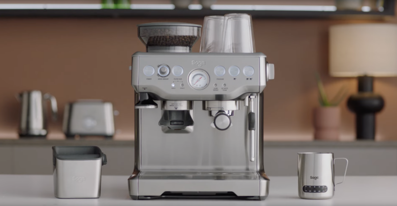 Sage Appliances die Barista Express Espressomaschine mit Milchaufschäumer, Siebträgermaschine, SES875BSS, gebürsteter Edelstahl